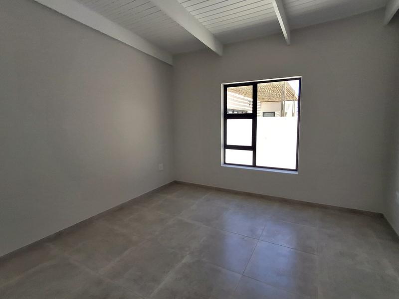 3 Bedroom Property for Sale in Britannia Bay Western Cape